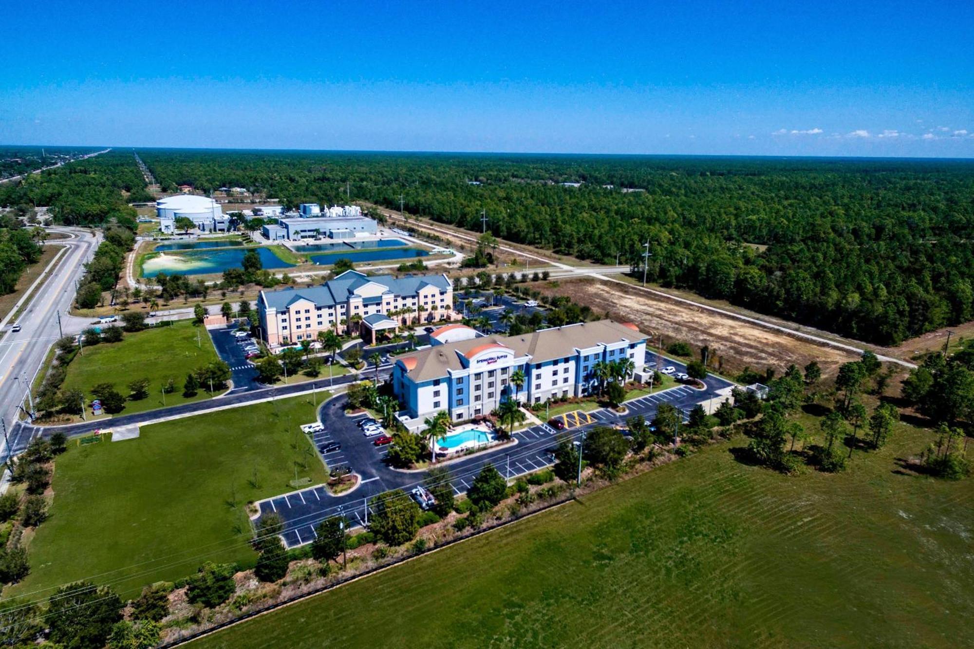 Springhill Suites By Marriott Naples Golden Gate Екстериор снимка