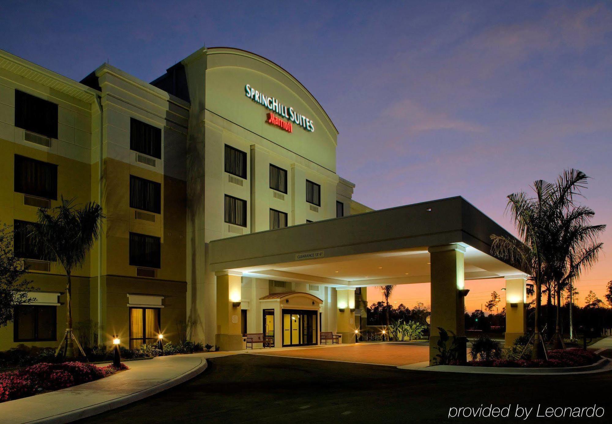 Springhill Suites By Marriott Naples Golden Gate Екстериор снимка